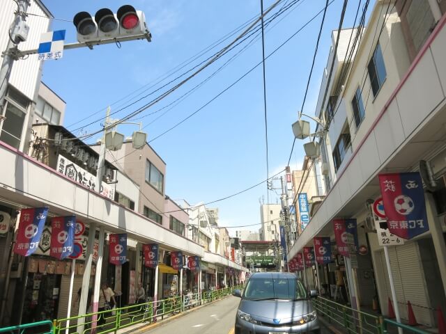 JR西荻窪駅周辺の街並み