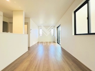 杉並区成田東2丁目　新築分譲住宅　内観